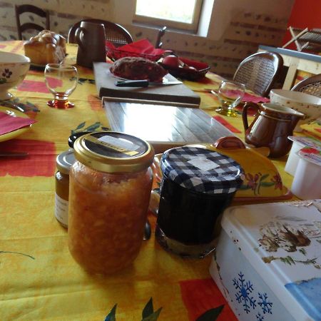Bed and Breakfast Ferme Passion Saint-Trivier-sur-Moignans Esterno foto