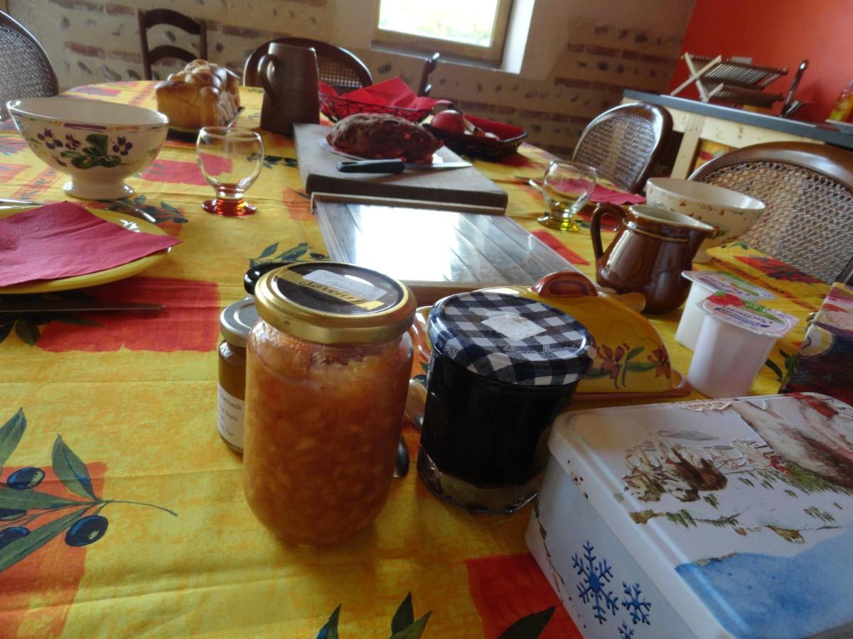 Bed and Breakfast Ferme Passion Saint-Trivier-sur-Moignans Esterno foto